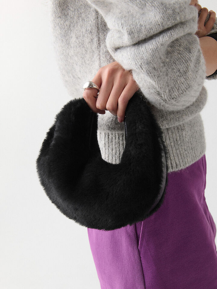 Duo Shearling Bear Crossbody Bag, BLACK, hi-res image number 3