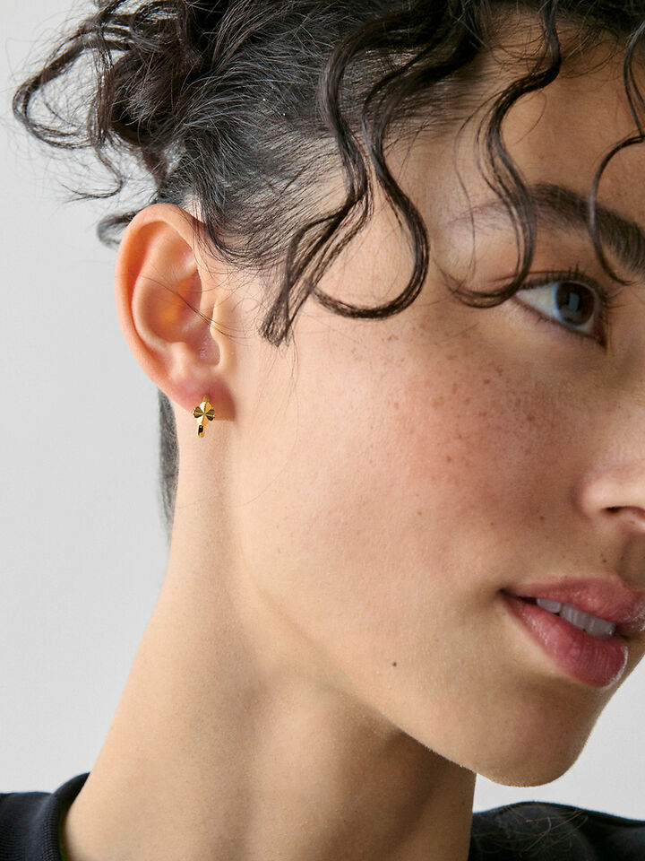 Spade Flower Huggies