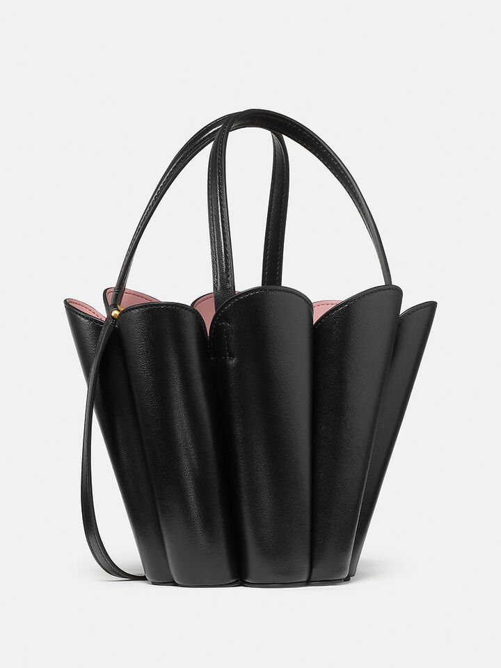 The Spade Flower Bucket Bag, BLACK, hi-res image number 3
